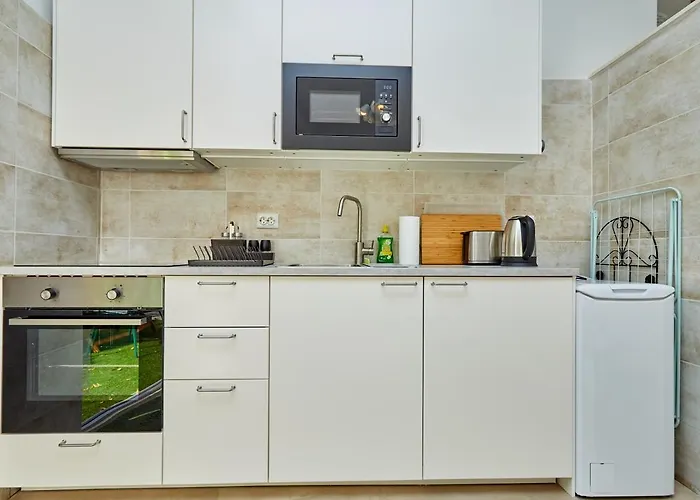Apartment Villa Ahava Buza